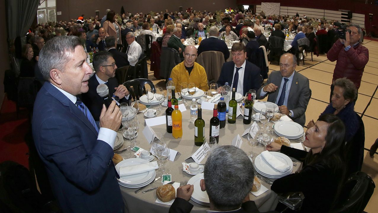 Comida de los mayores en la Fieiteira 2019