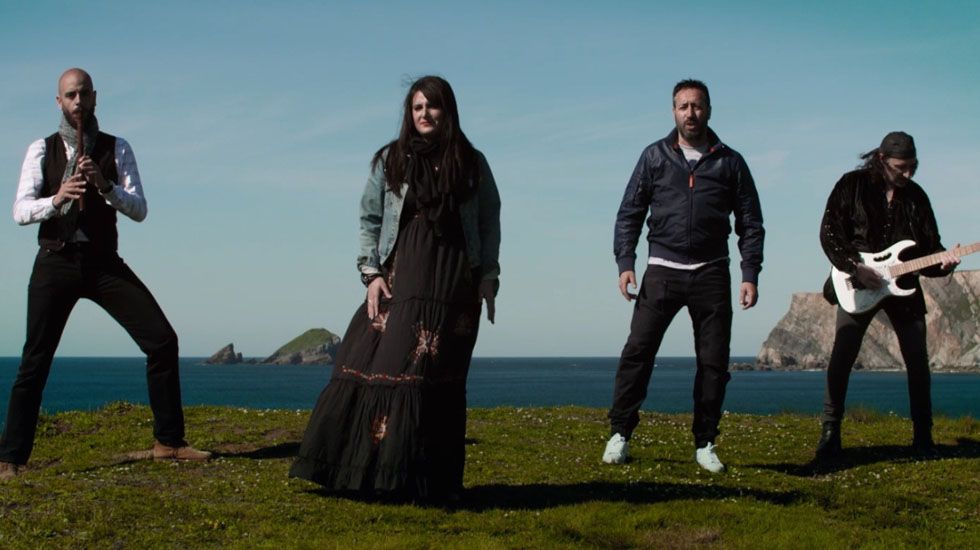 D Asturias. El �xito de folk-rock homenaje a los j�venes emigrantes.El desaparecido Manuel �lvarez M�ndez