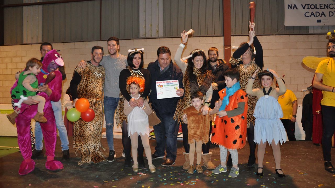Festival de disfraces en Frades