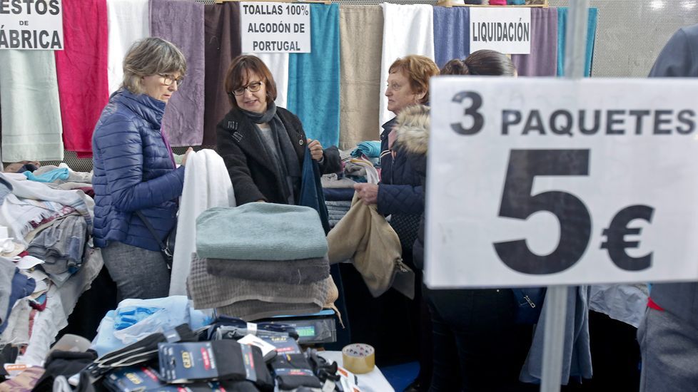 Feria de las rebajas Stock Pontevedra