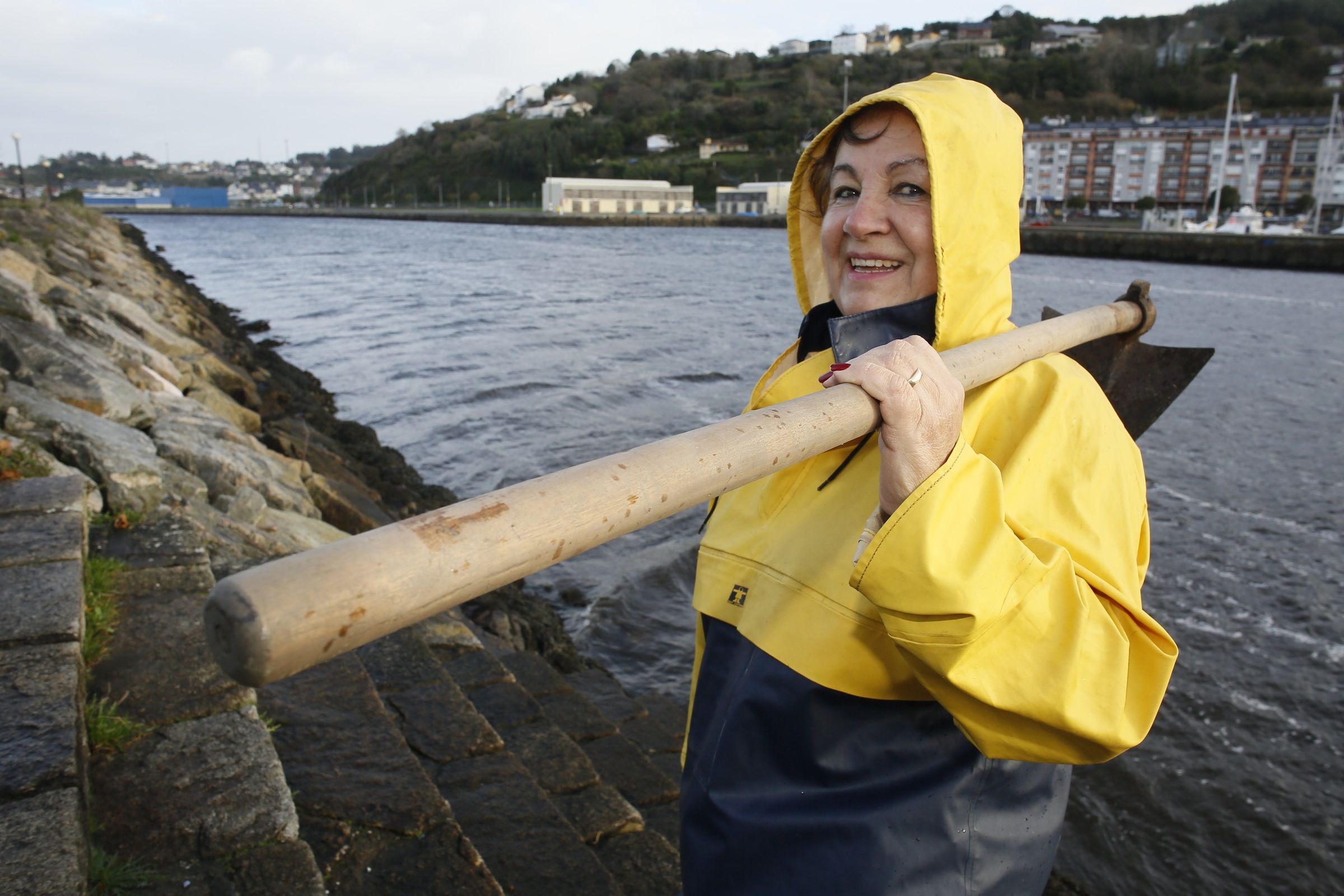 Manuela Rodr�guez, �ltima mariscadora da r�a de Viveiro. 21/12/2022