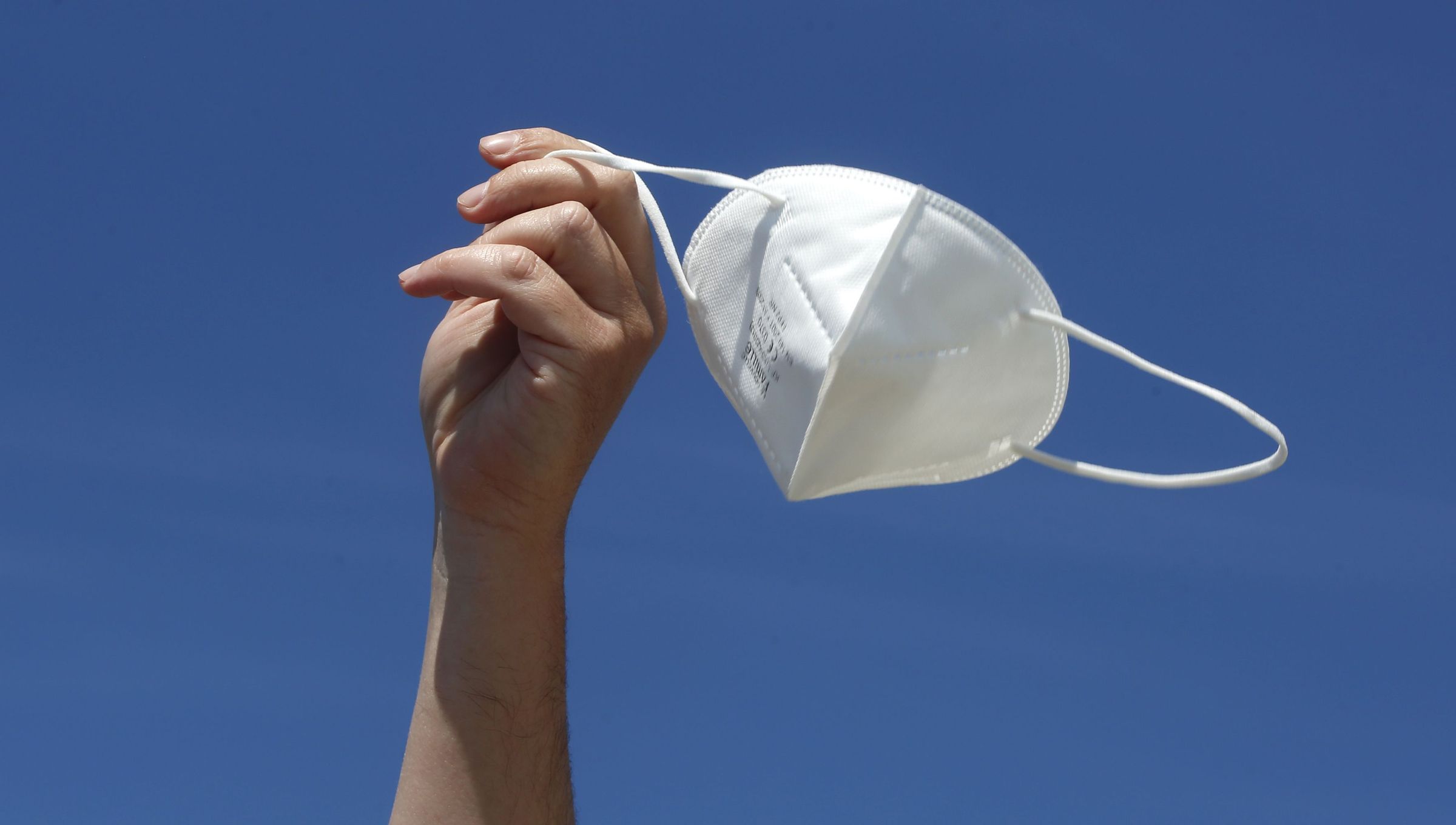  Final da obrigatoriedade de levar m�scara nos espazos � aire libre. 23/06/2021