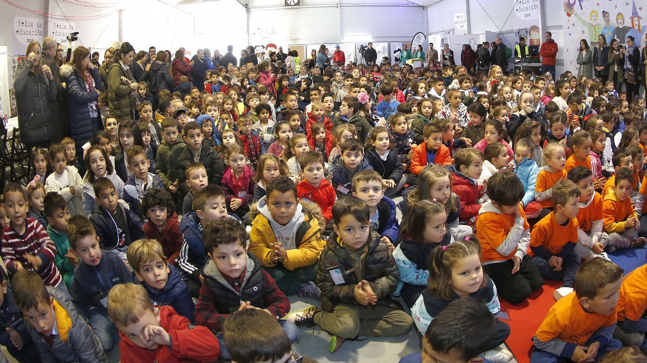 feira da educacion de ribeira