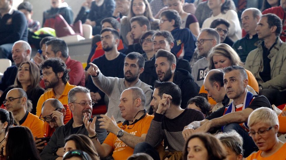 Afición del Basquet Coruña-Melilla, segundo partido de los play off por el ascenso a la Liga ACB