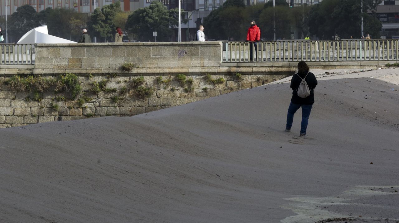 TEMPORAL EN EL MAR EN LA ZONA DE RIAZOR