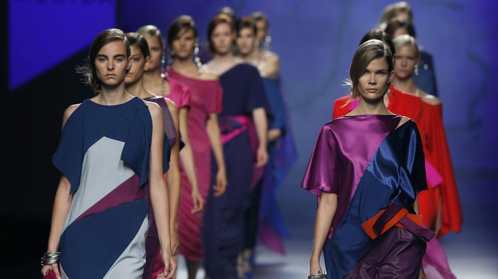 Las modelos con las creaciones de Ulises Mérida