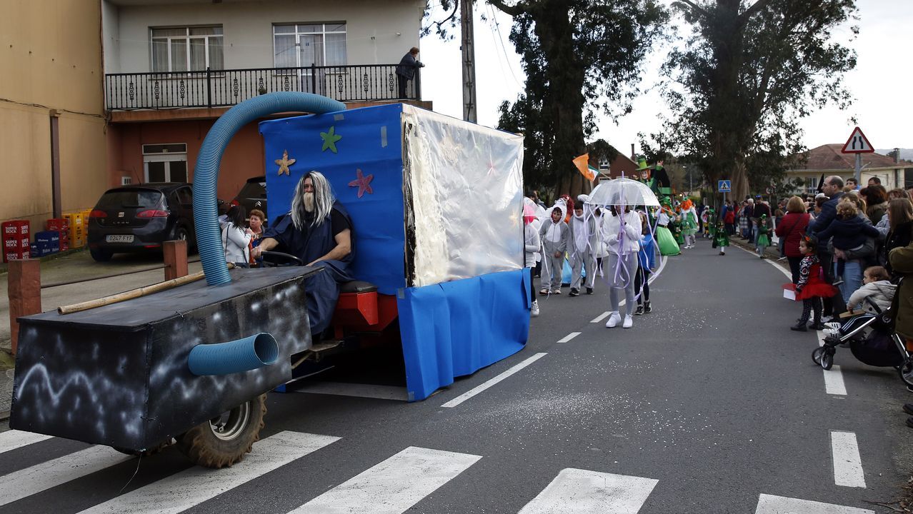 DESFILE DE CARROZAS DE CARNAVAL EN TARAGOŅA 2020