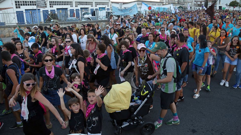 Desfile de peñas da Festa da Dorna 2016