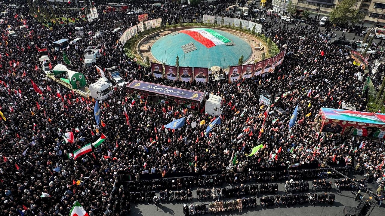 Funeral de los cient�ficos y militares iran�es en Teher�n.