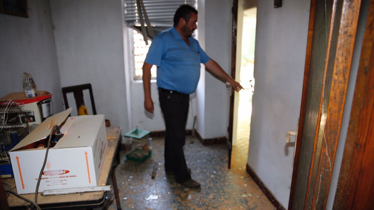 El diá después a la explosión mortal en Tui