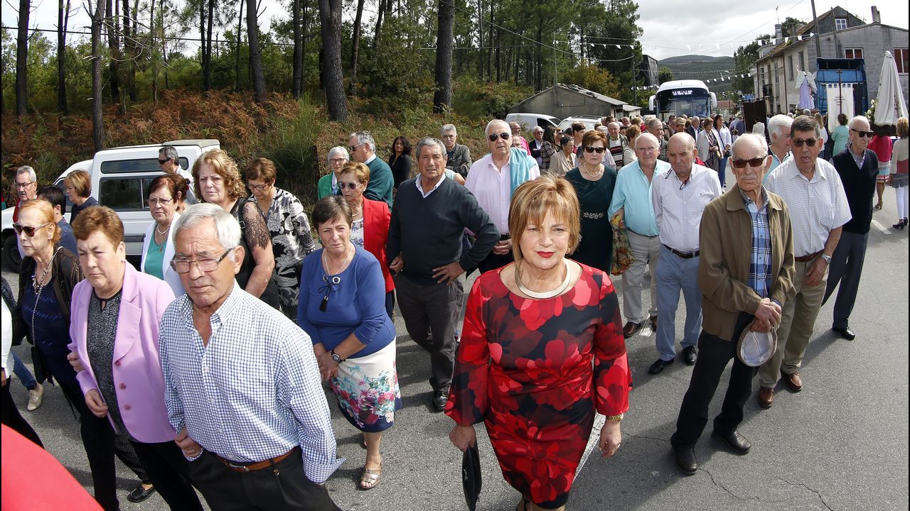 Fiestas en San Roquiño misa y procesión en honor a San Miguel