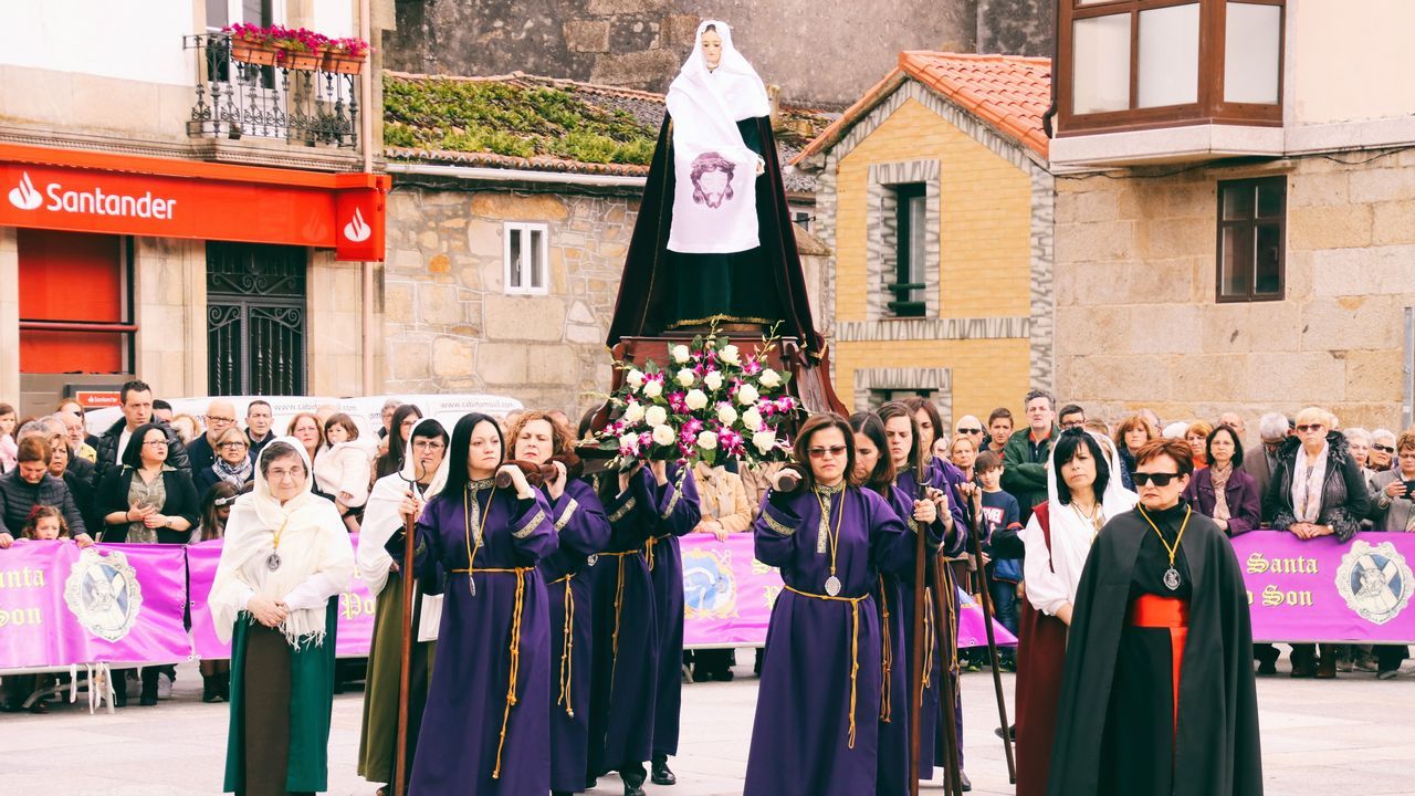 Viernes Santo en la comarca del Barbanza 2019
