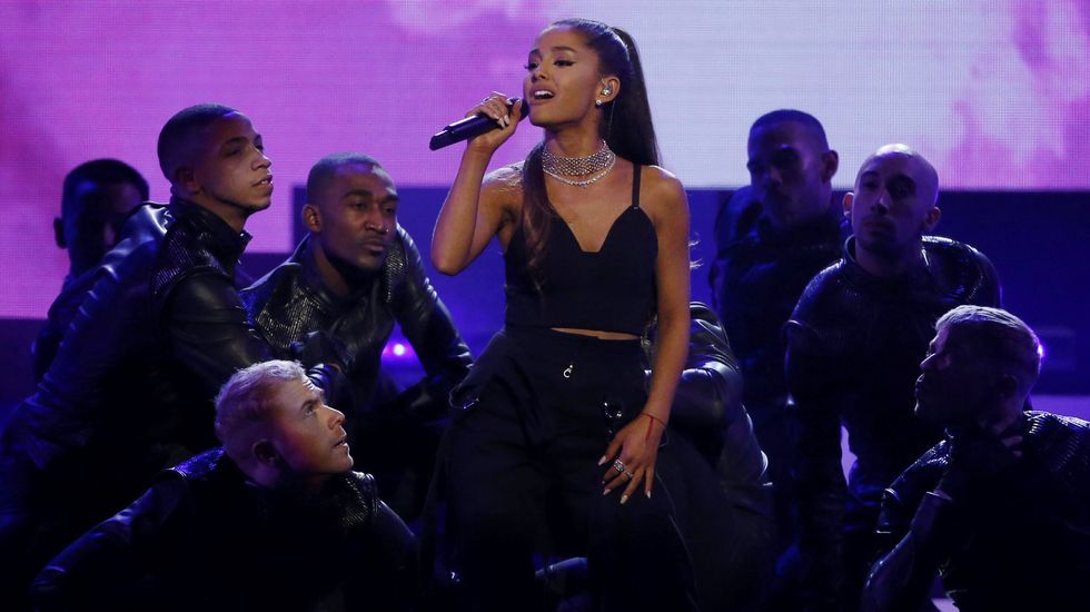 Ariana Grande interpretó a «Dangerous Woman»
