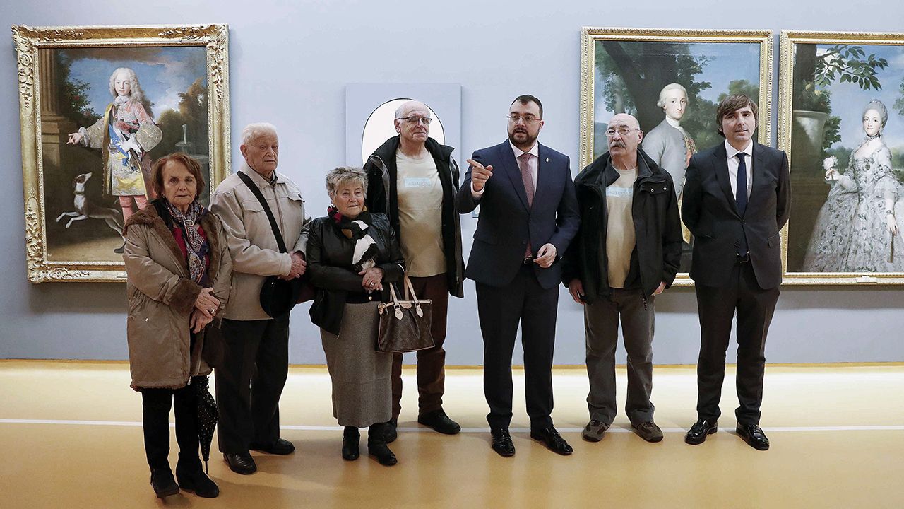 El presidente del Principado de Asturias, Adri�n Barb�n recibi� a los participantes del programa A�oranza-Asturias 2019 en el Museo de Bellas Artes de Asturias