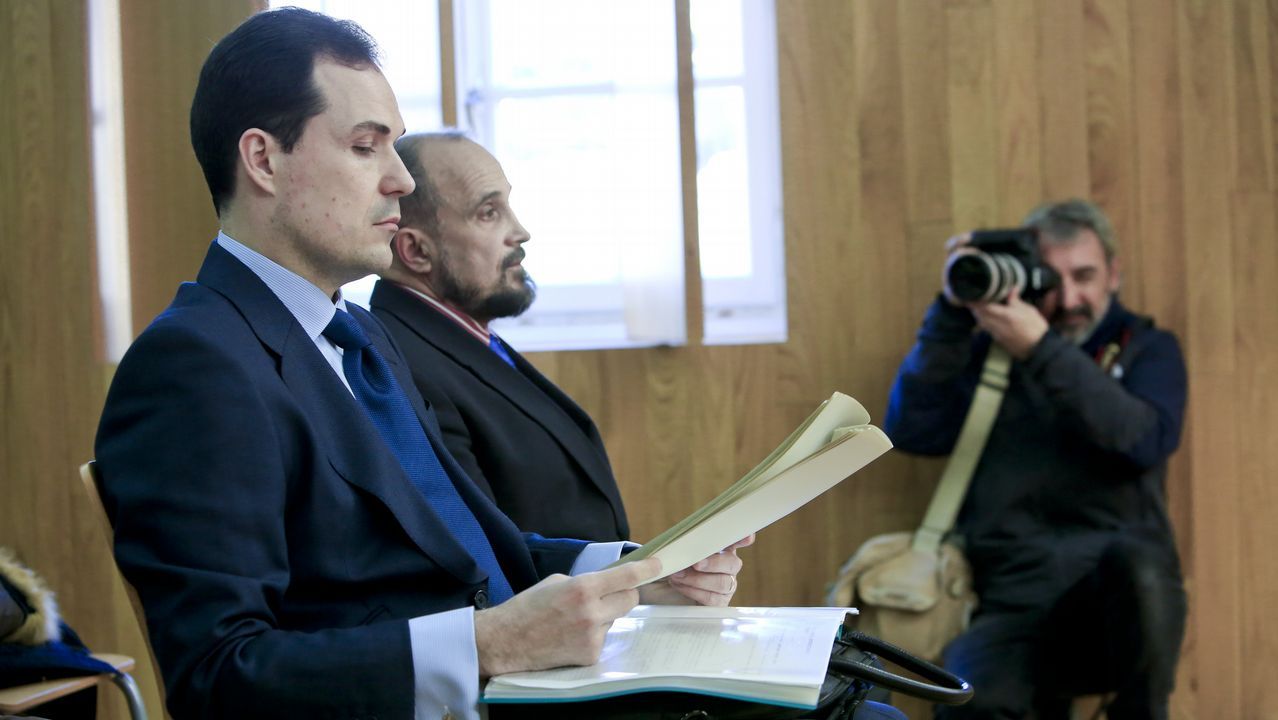 Todas las im�genes de la visita de Felipe VI a Boqueix�n.El presidente de la Comisi�n Europea, Jean Claude Juncker, y el presidento del Consejo Europeo, Donald Tusk