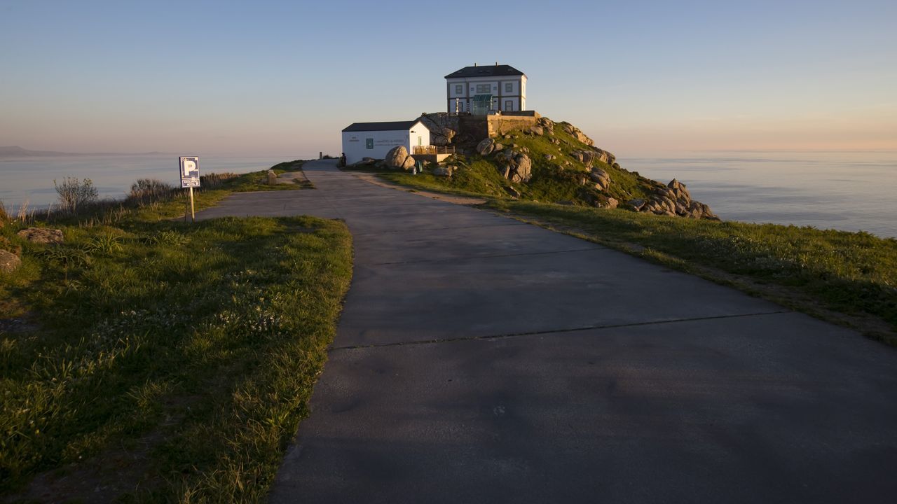 Faro de Fisterra.