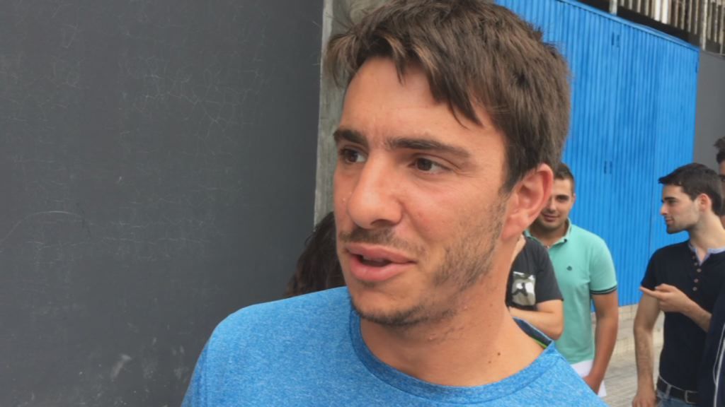 �Pagar�as 15 millones para ver a Lucas de blanquiazul?